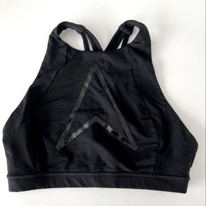 Lululemon workout top/bra! Size 2-4